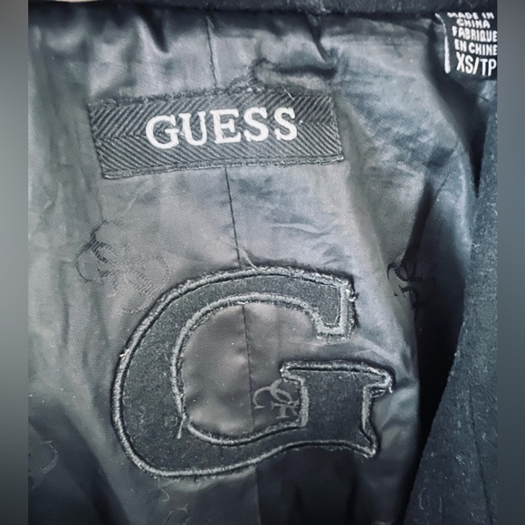 Guess Trench Coat✨ - Picture 3 of 3